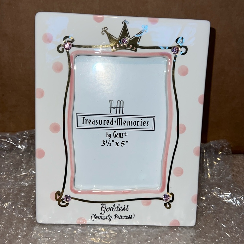 NWOT GANZ Treasured Moments porcelain front picture frame